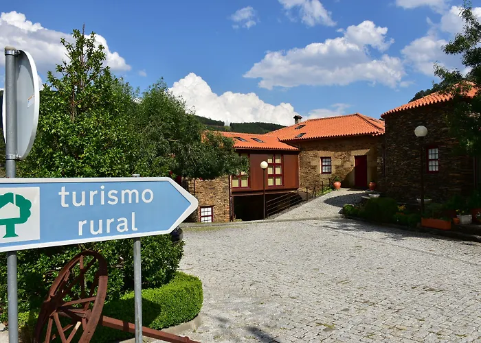 Casa Lagar Da Alagoa בית כפרי מנטגאס