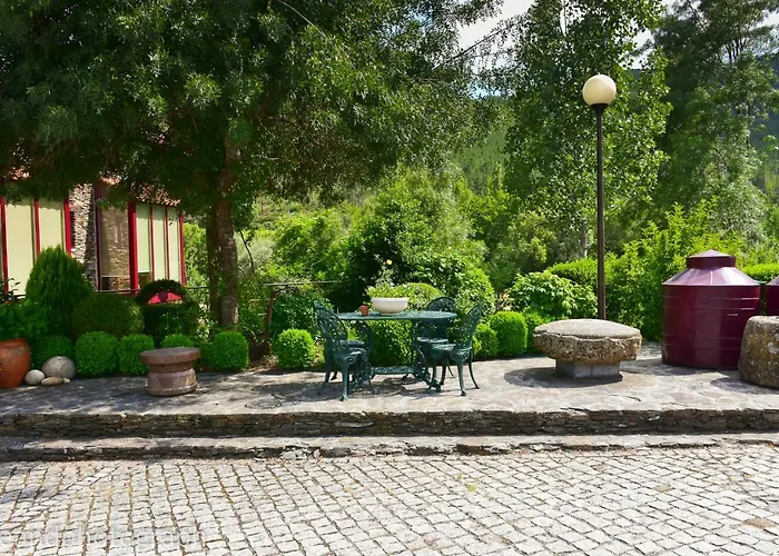 Casa Lagar Da Alagoa בית כפרי